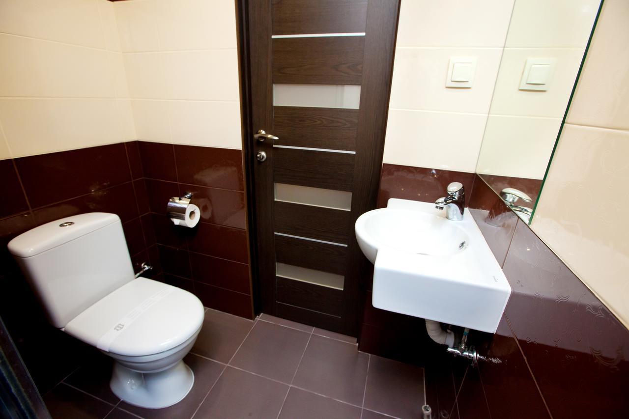 Gosti Hotel Odessa Luaran gambar